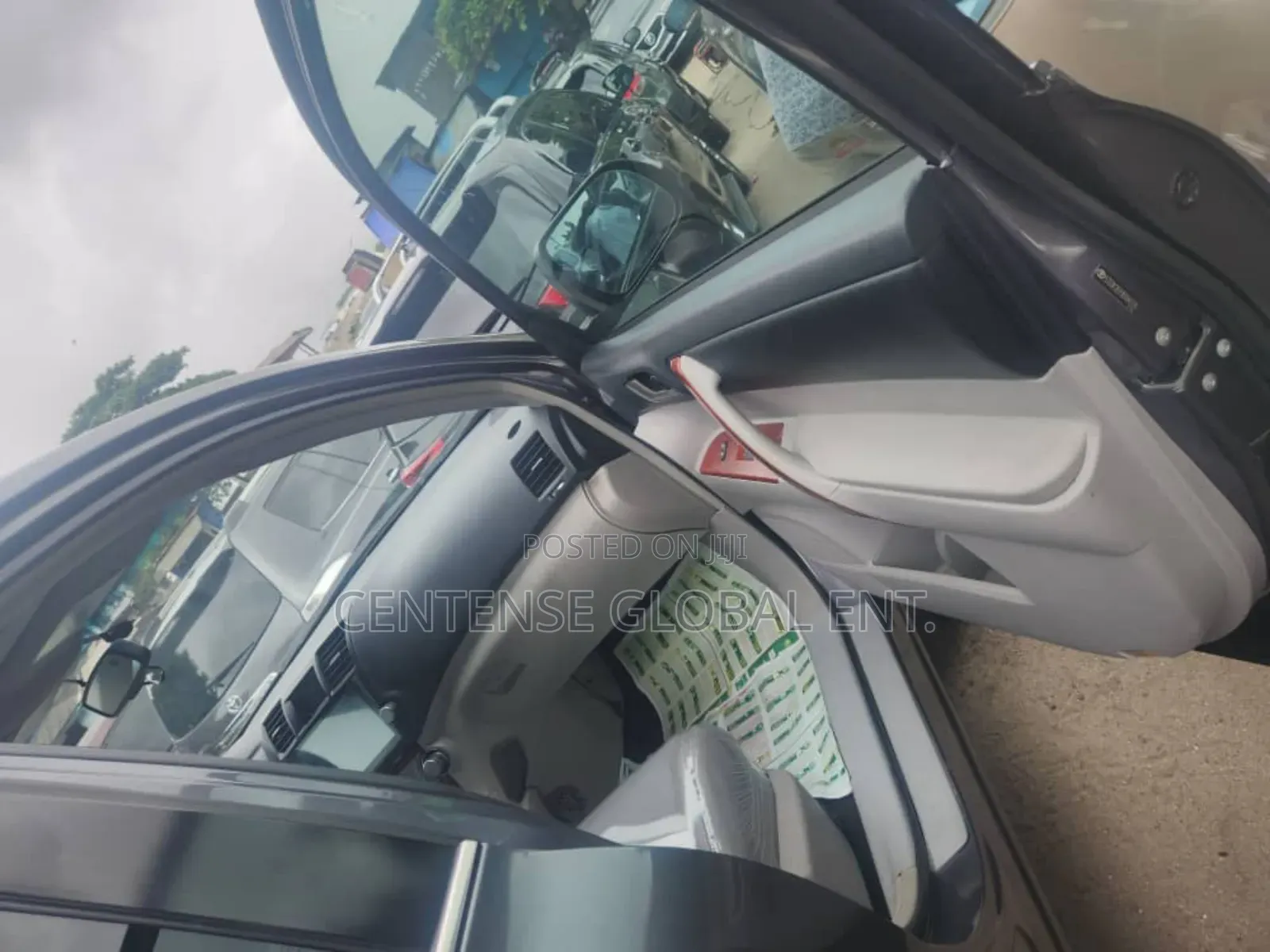 Toyota Highlander Limited 3.5L 2WD 2013 Gray
