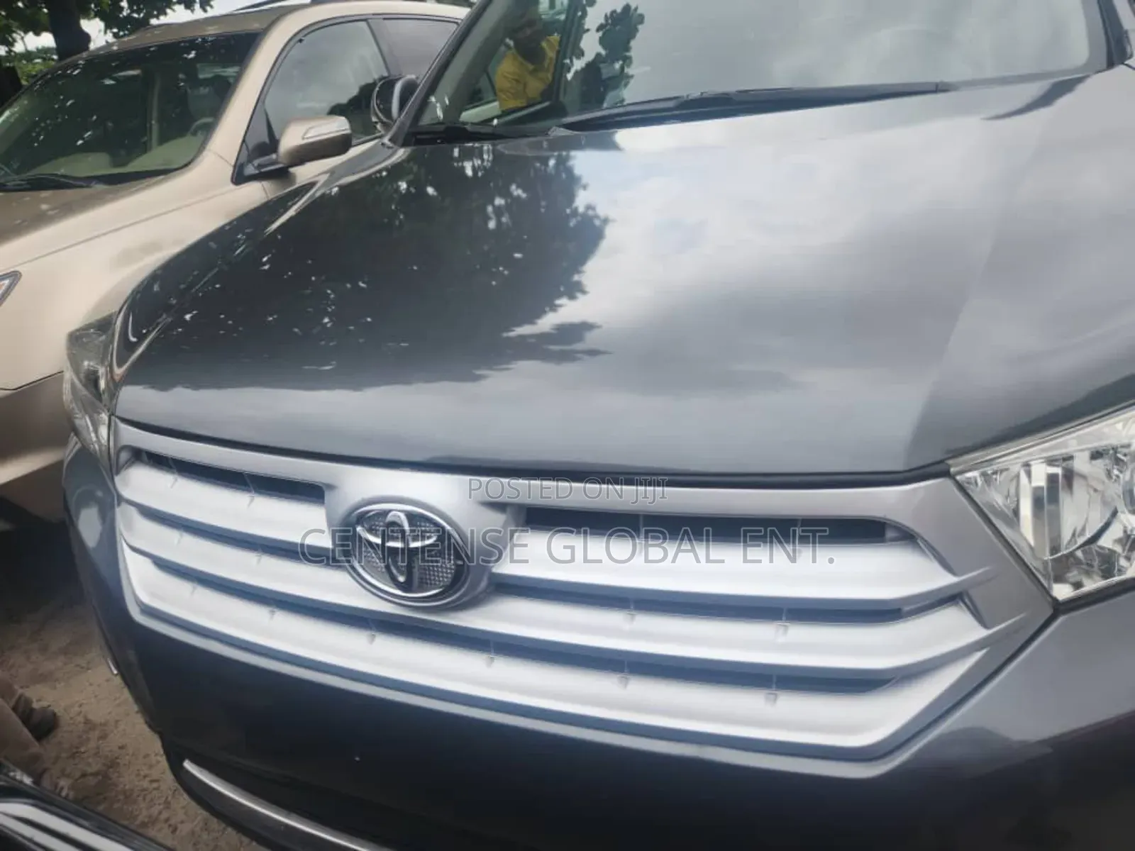 Toyota Highlander Limited 3.5L 2WD 2013 Gray