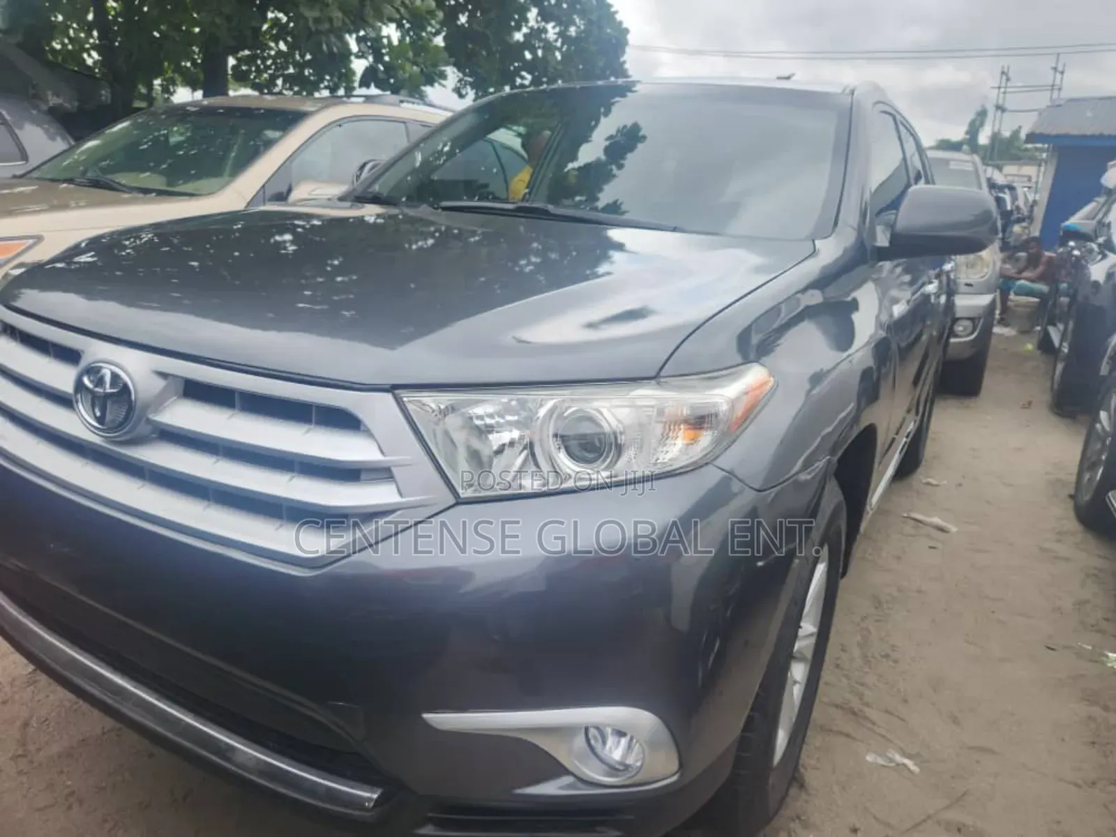 Toyota Highlander Limited 3.5L 2WD 2013 Gray