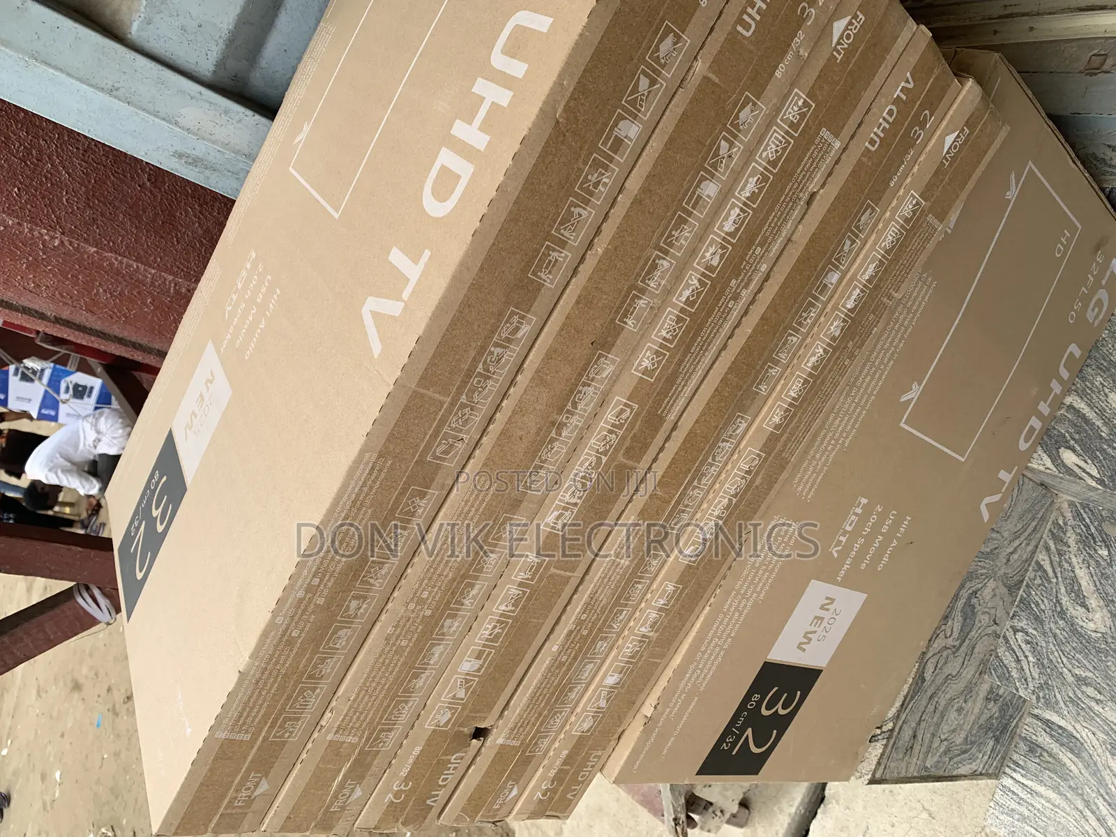Lg Frameless 32 Inches Smart Tv