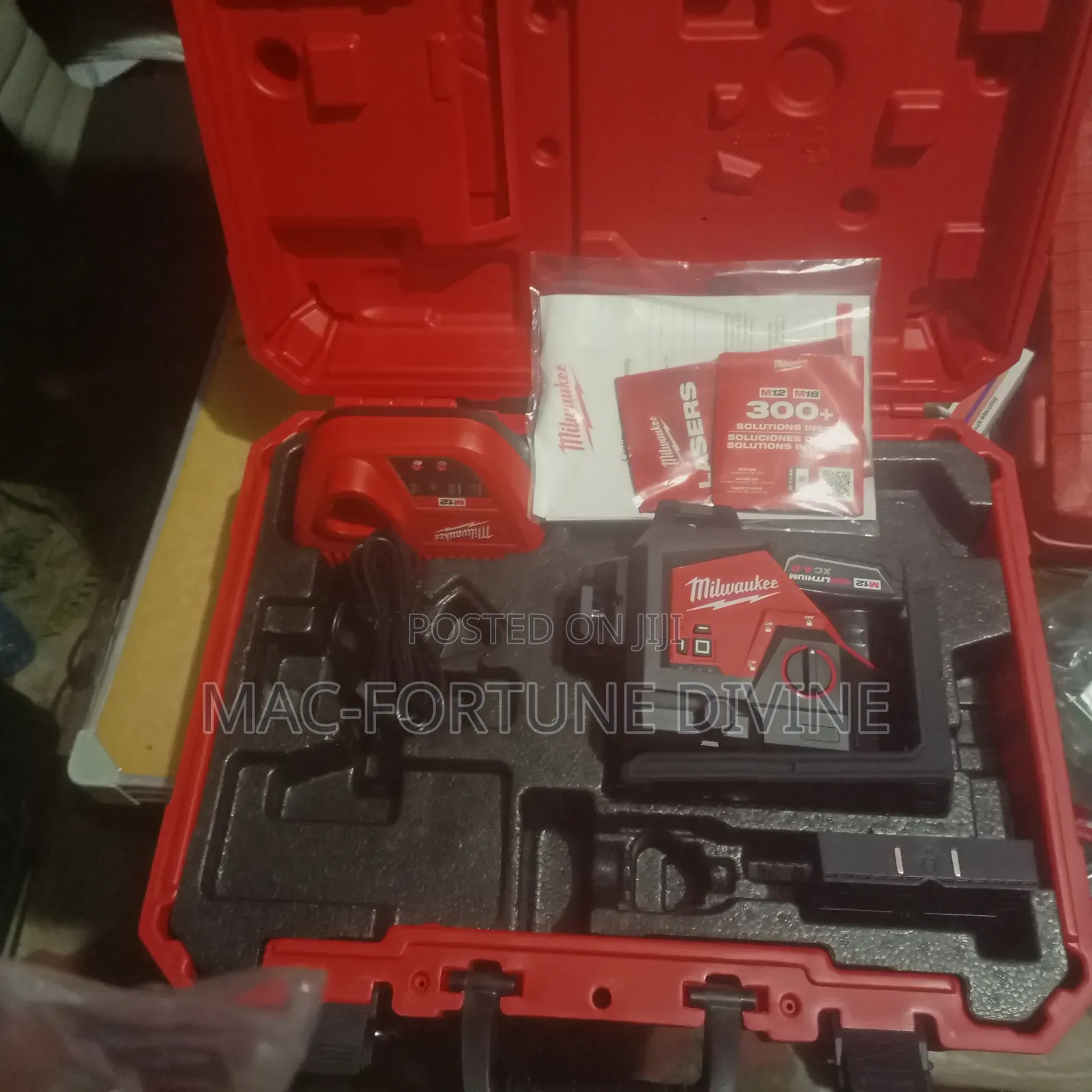 Milwaukee Laser Level Instrument Complet Set