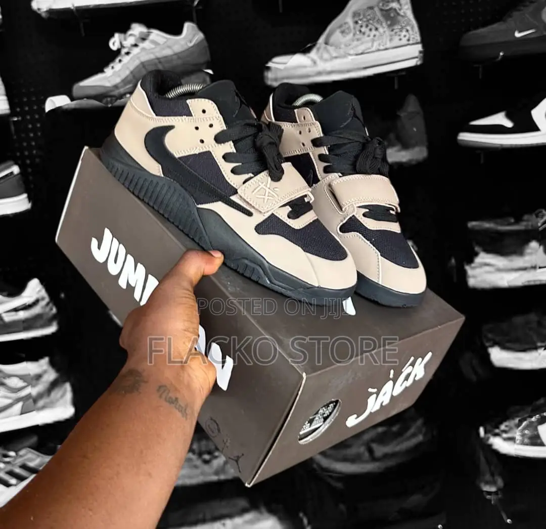 Original Travis Scott X Jordan Jumpman Jack Tr Dark Mocha Sneakers