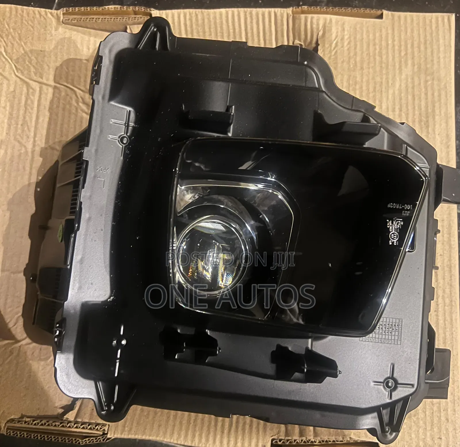 Toyota Urban Cruiser Headlamp