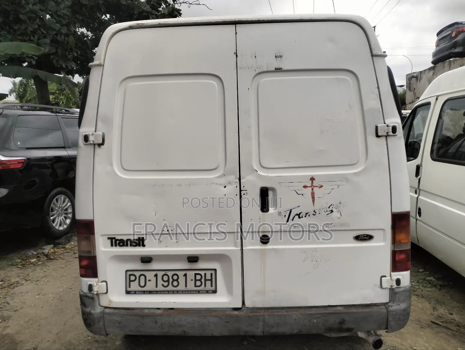 Ford Transit 2000 White