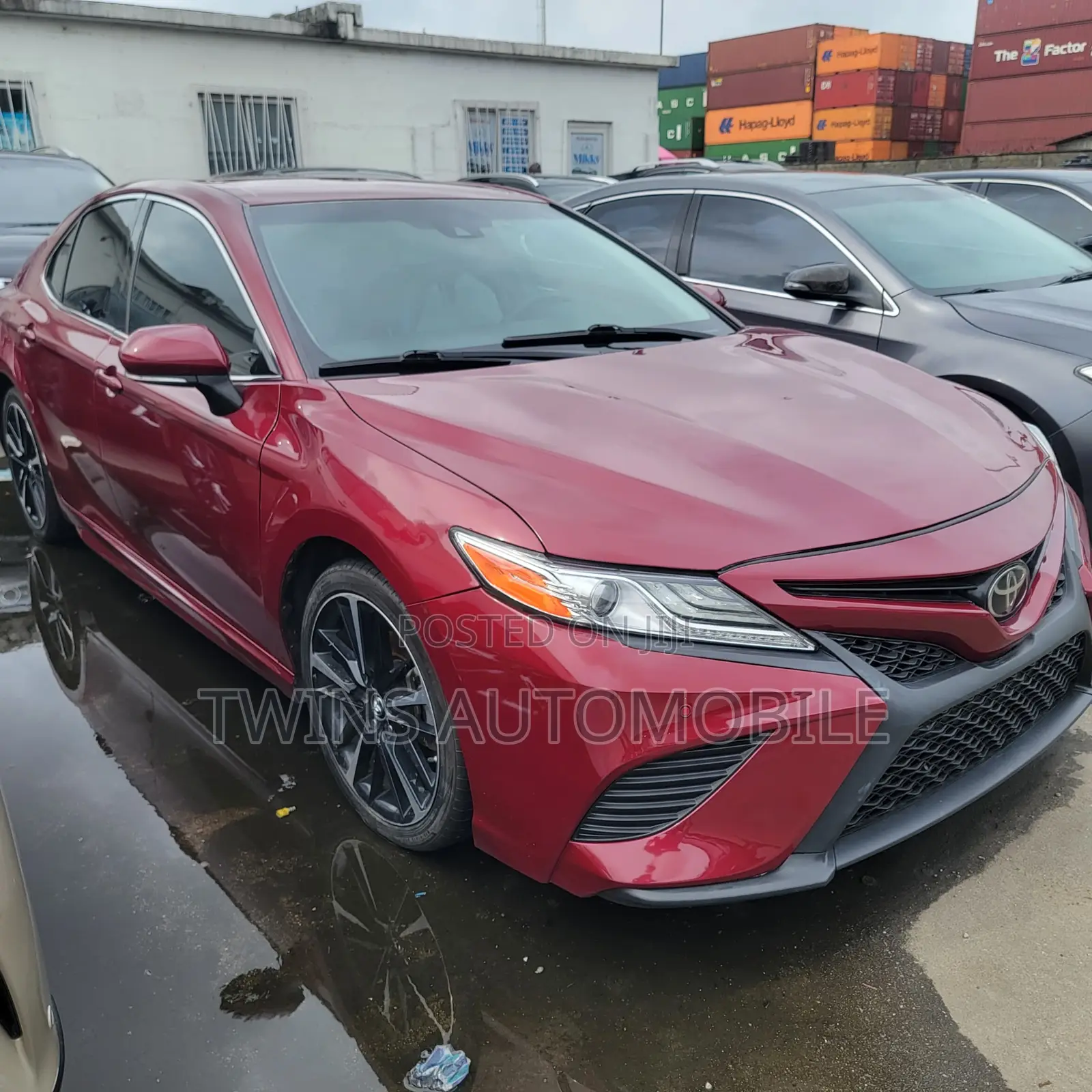 Toyota Camry XSE FWD (2.5L 4cyl 8AM) 2018 Red