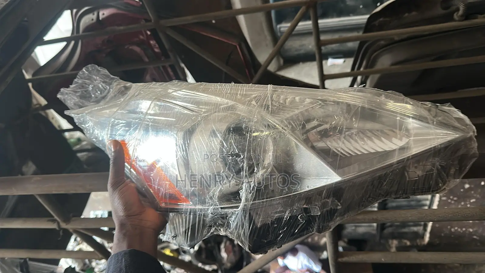 Set Headlamp Prius 2015