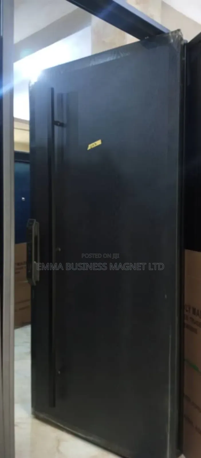 High Quality Jiuhua Pivot Doors