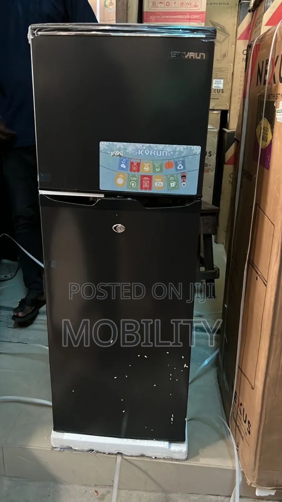 Skyrun Double Door Fridge and Freezer 150l