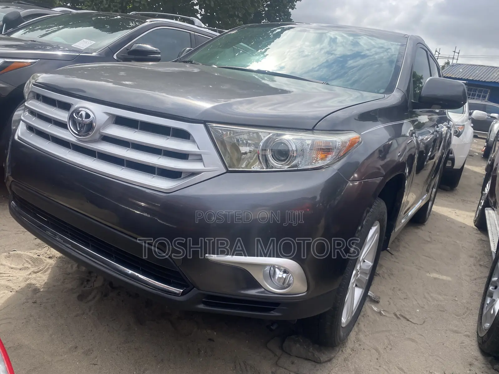 Toyota Highlander Limited 3.5l 4WD 2013 Gray