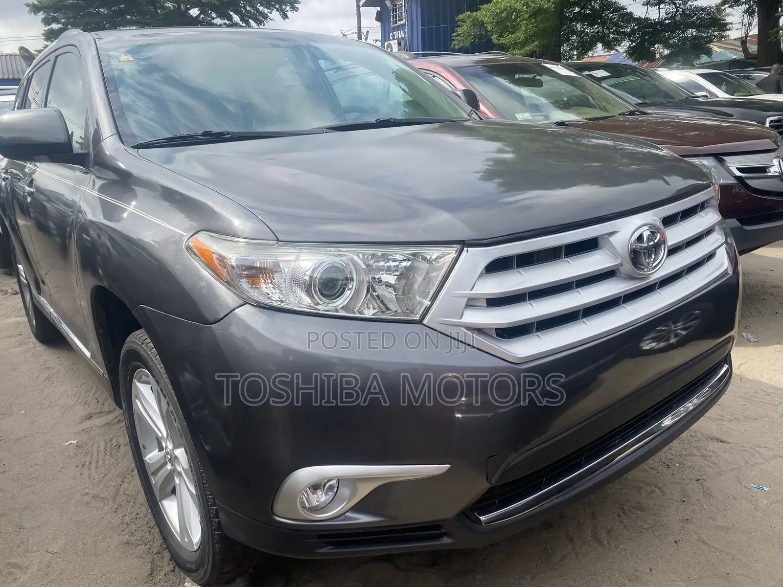 Toyota Highlander Limited 3.5l 4WD 2013 Gray