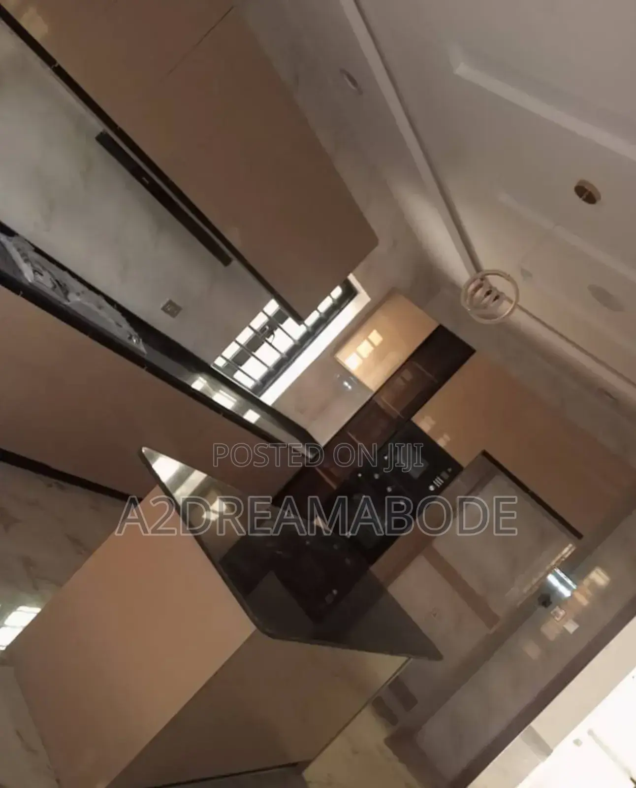 5bdrm Duplex in Omole Phase 2, Ikeja for sale