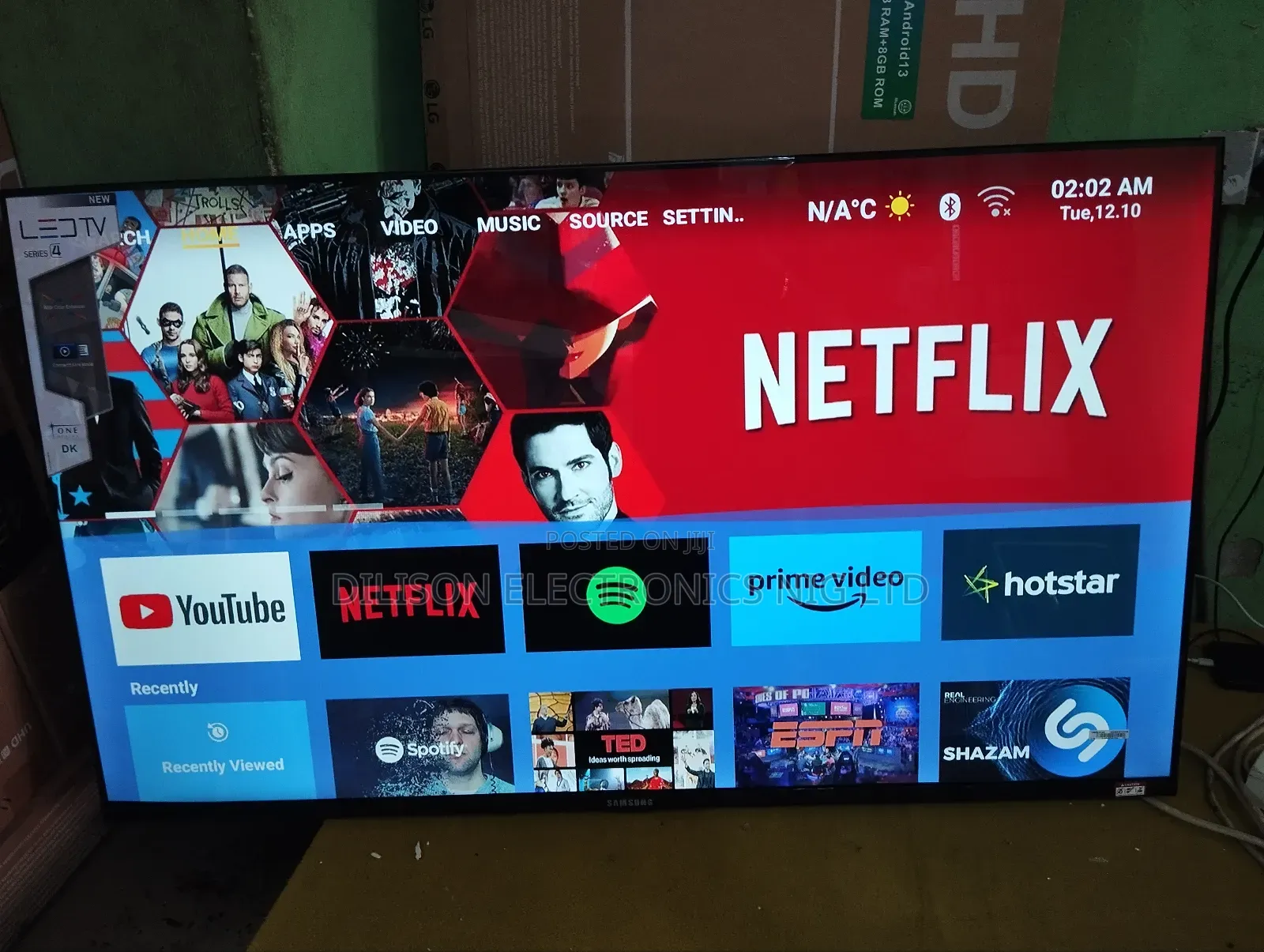 High Quality Samsung 55" Crystal Smart Tv