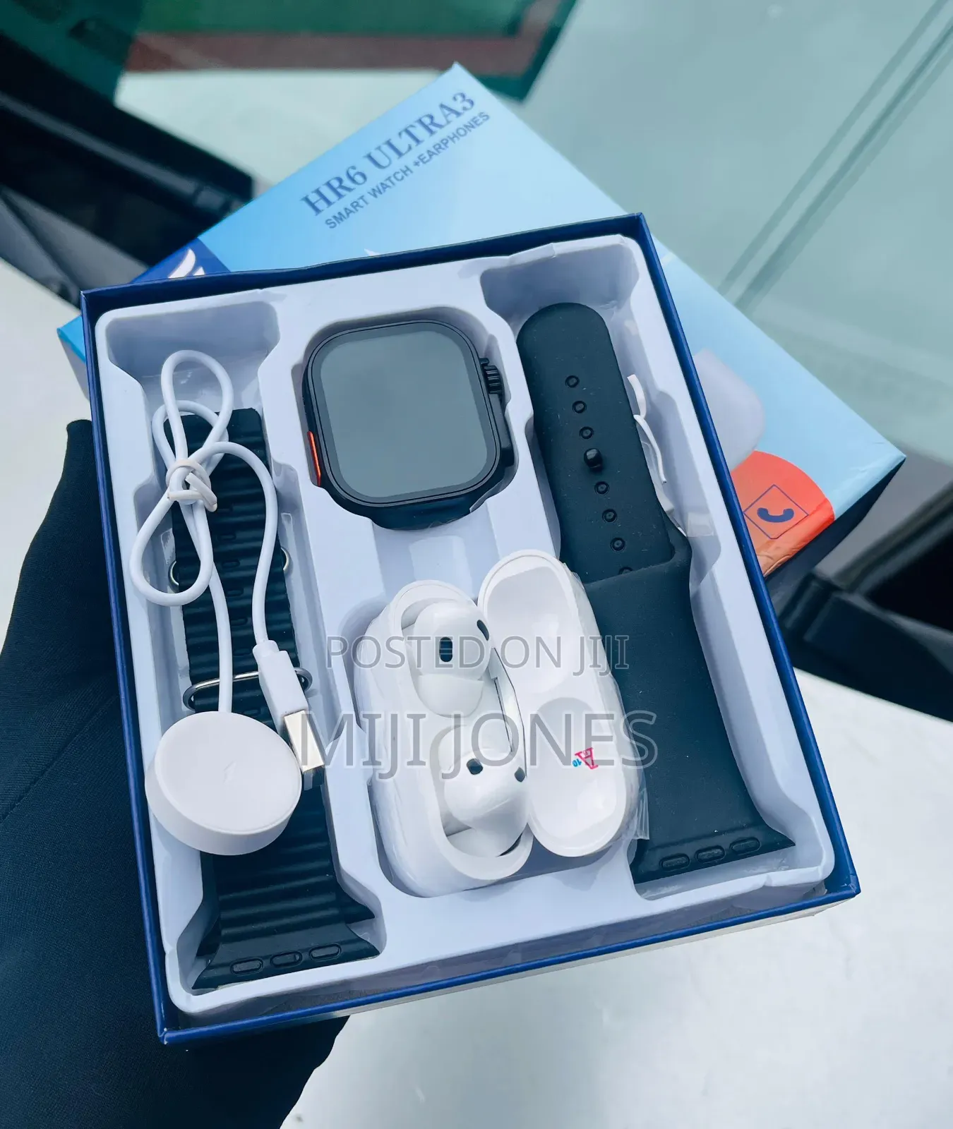 Hr6 Ultra3 Smartwatch With Earpod, Charger Rubber Straps
