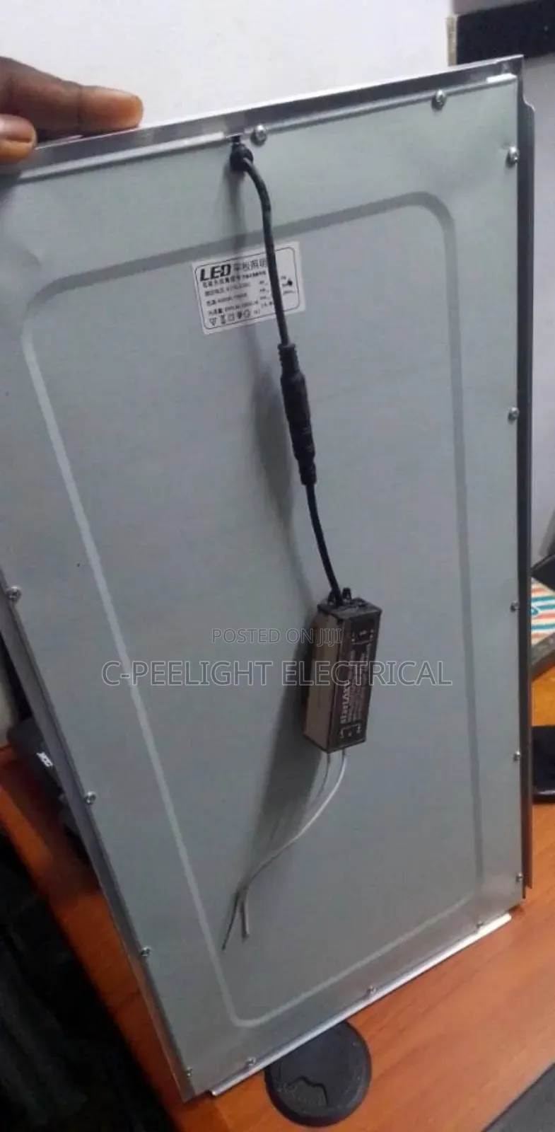 600x300 Ceiling Modular Fitting