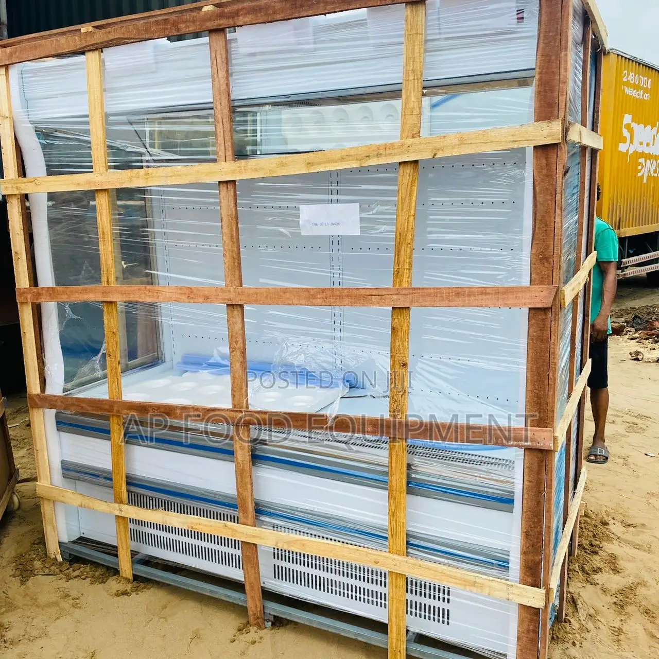 Vegetable and Drink Chiller 5,6,7 Ft Available