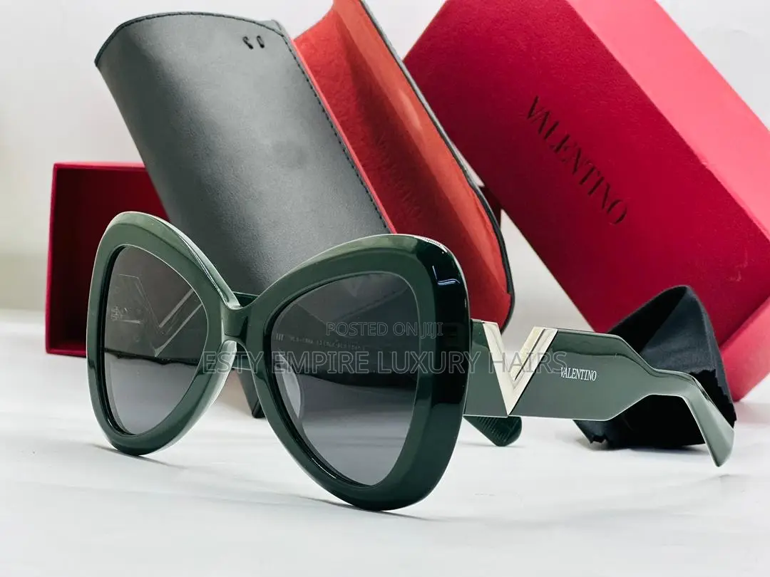 Quality Luxury Valentino Glasses