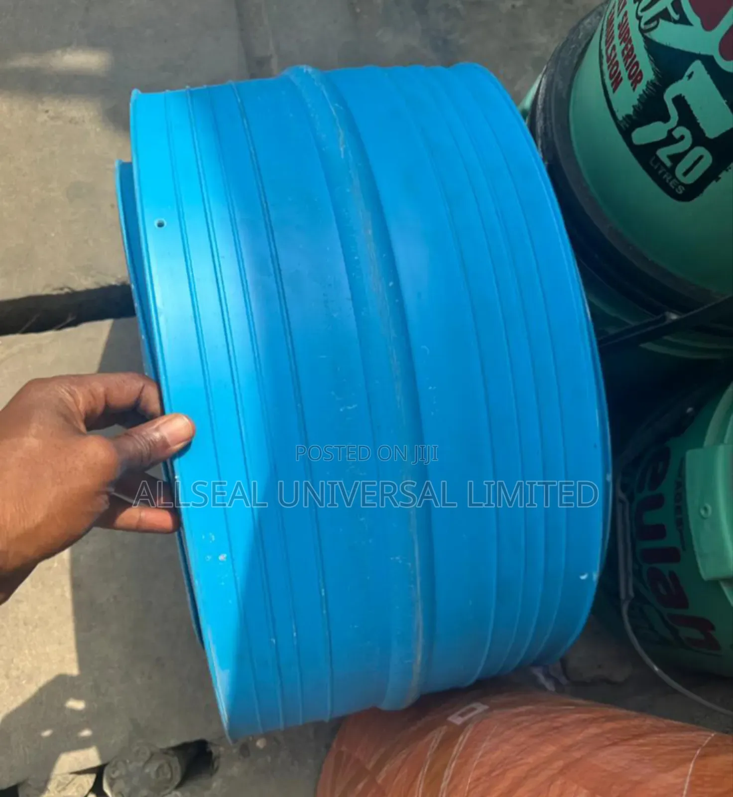 Norrance PVC Water Bar for Concrete Joints (Nous Parlons Français)