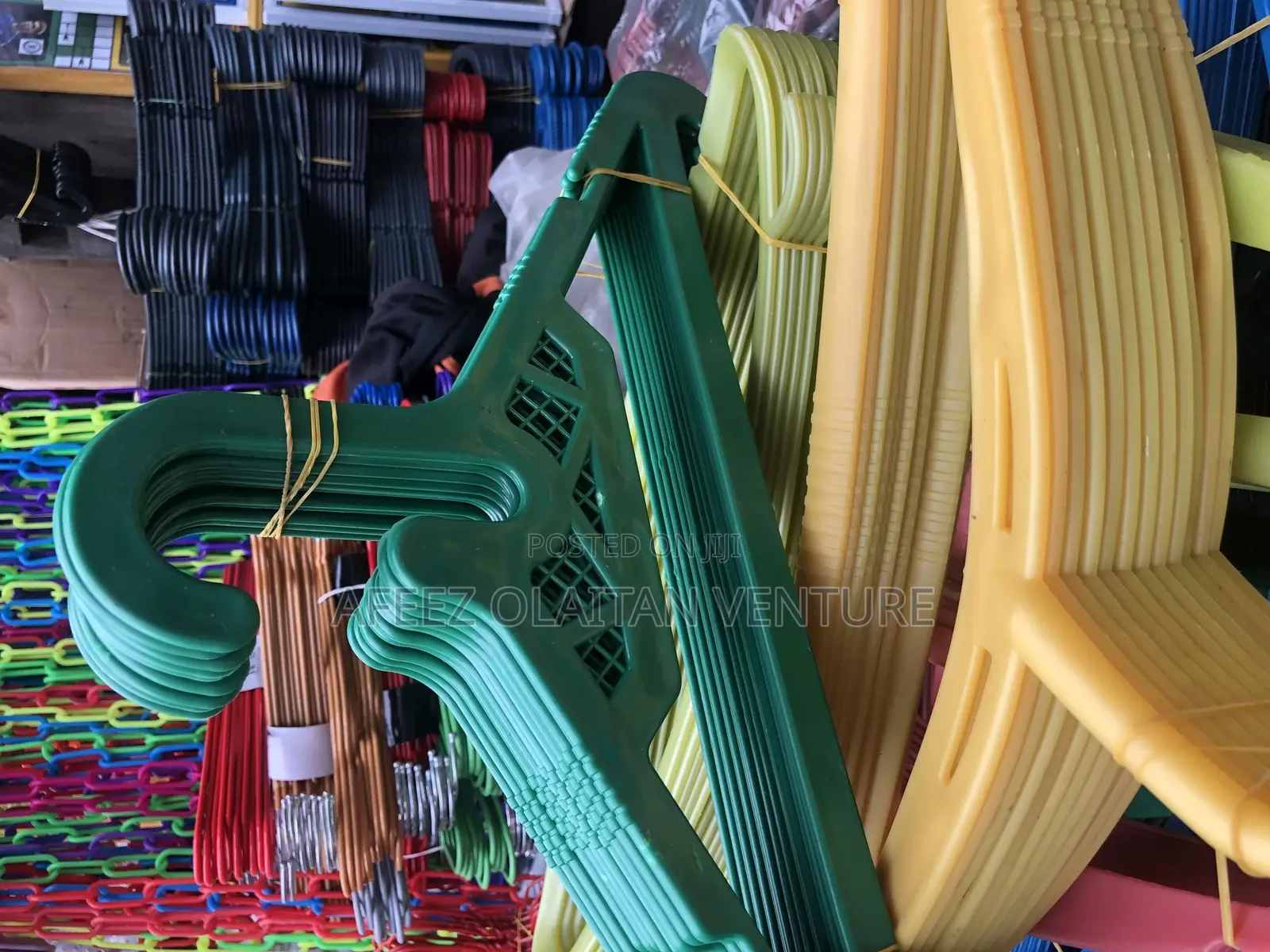 Hangar for Clothes Per Dozen
