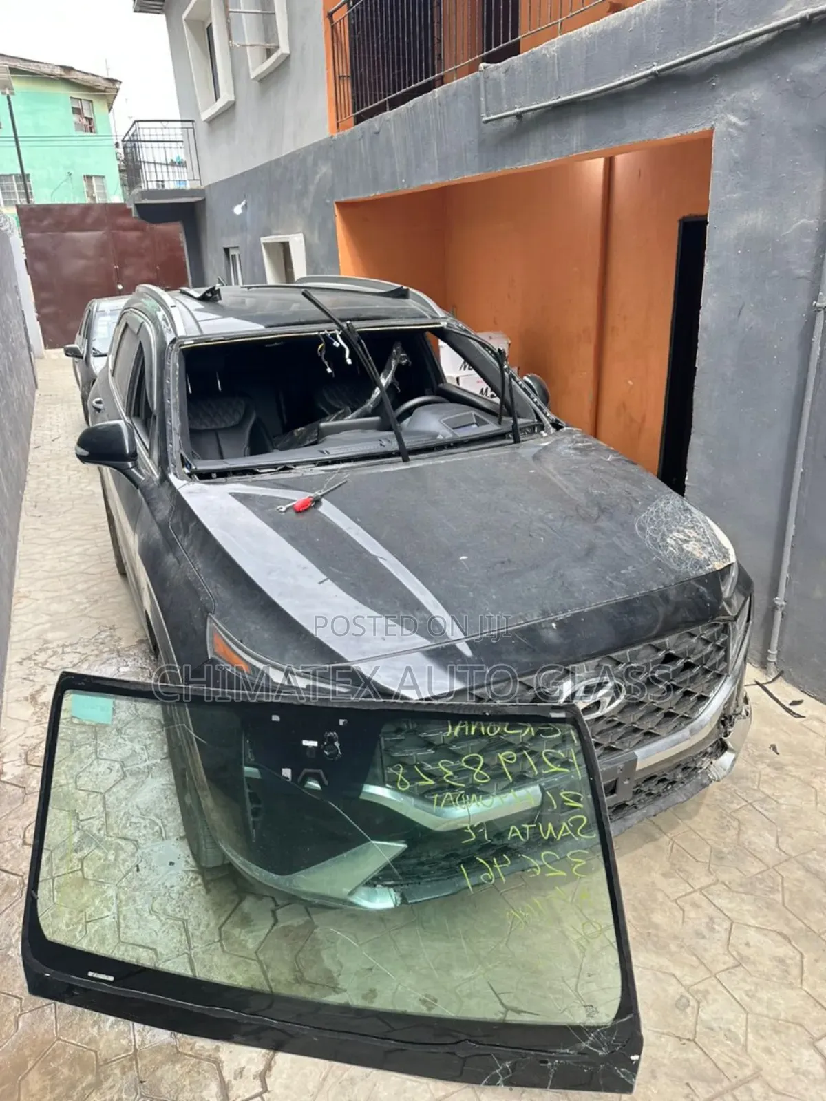 Hyu Santafe 2020 Windscreen Glass Available We Deliver & Install