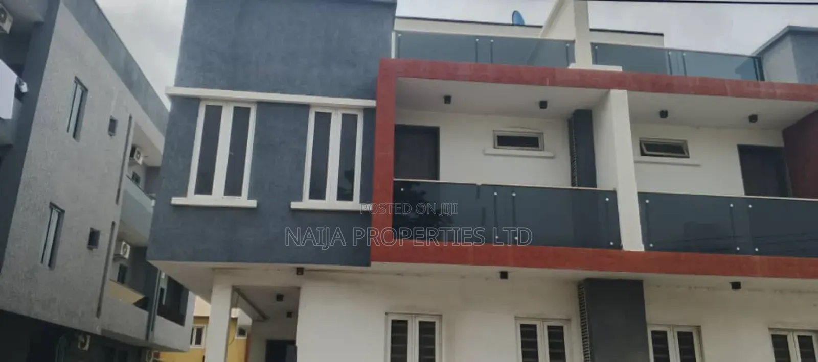 5bdrm Duplex in Orchid, Lekki for sale