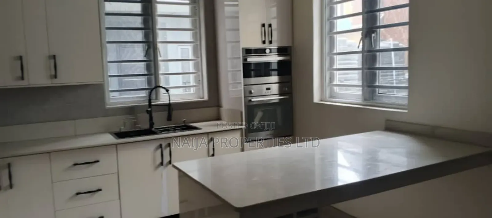 5bdrm Duplex in Orchid, Lekki for sale