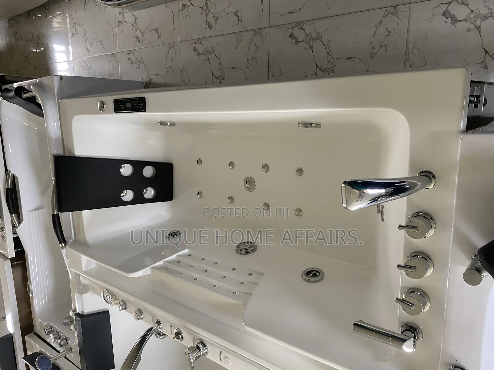 Bluetooth Single Jacuzzi Bath