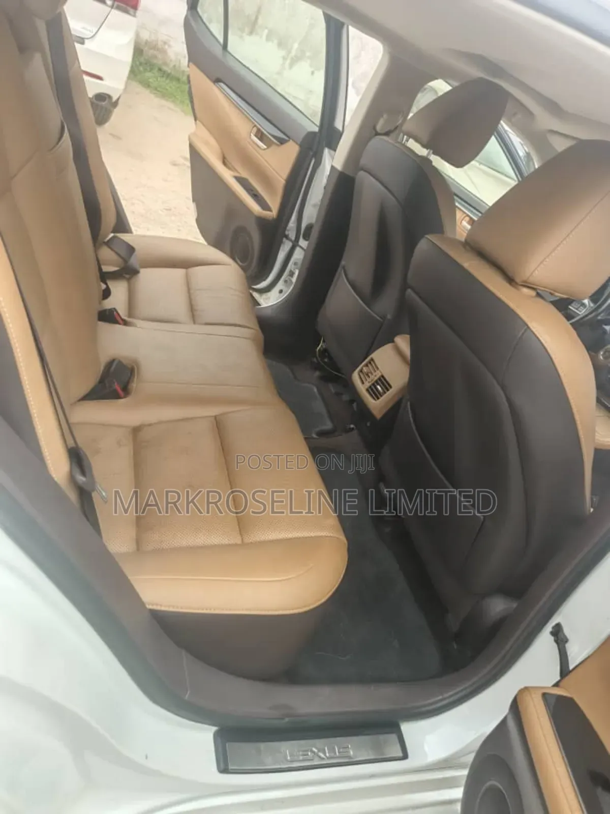 Lexus ES 350 FWD 2016 White