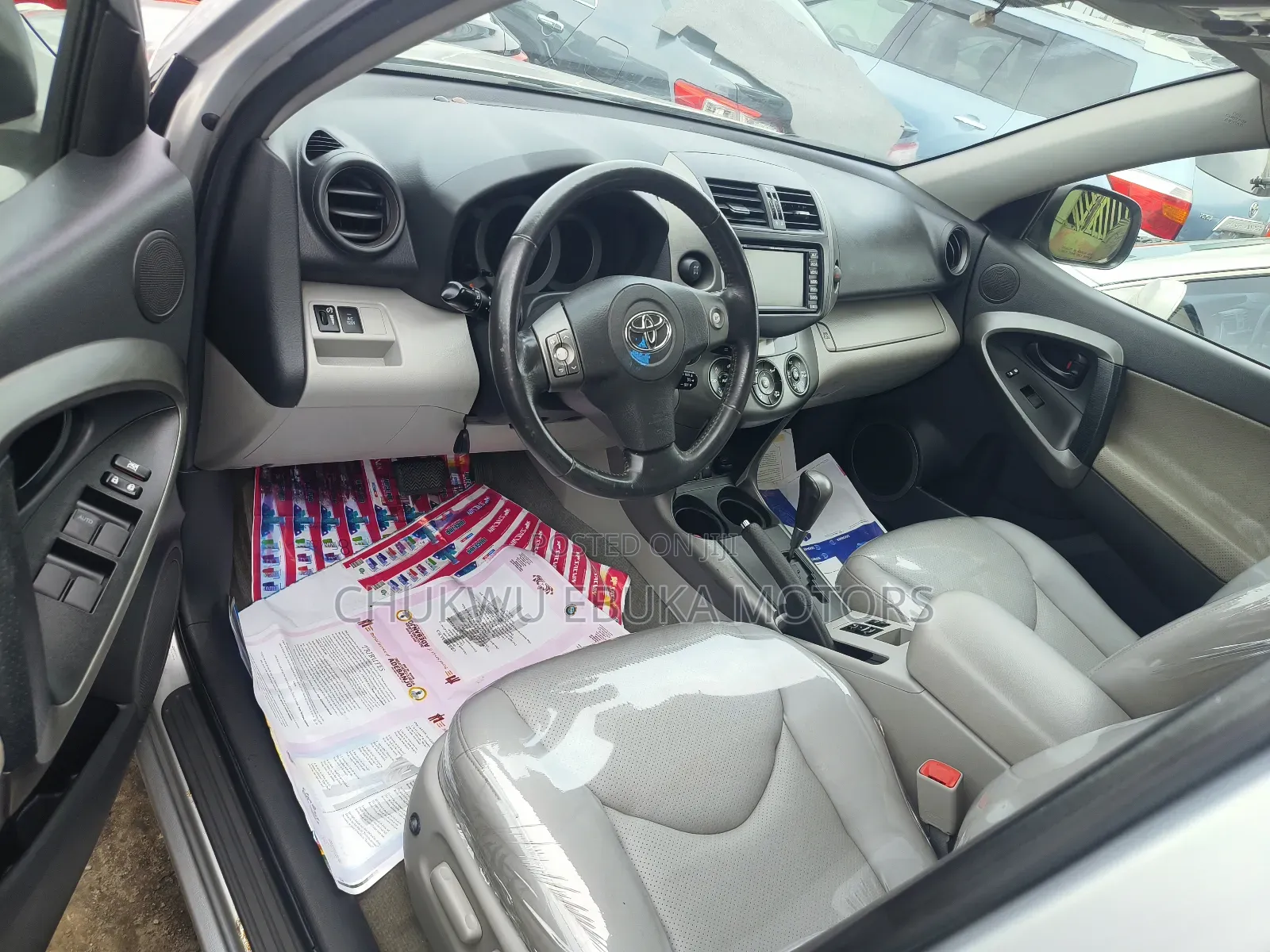 Toyota RAV4 2.5 2010 Silver