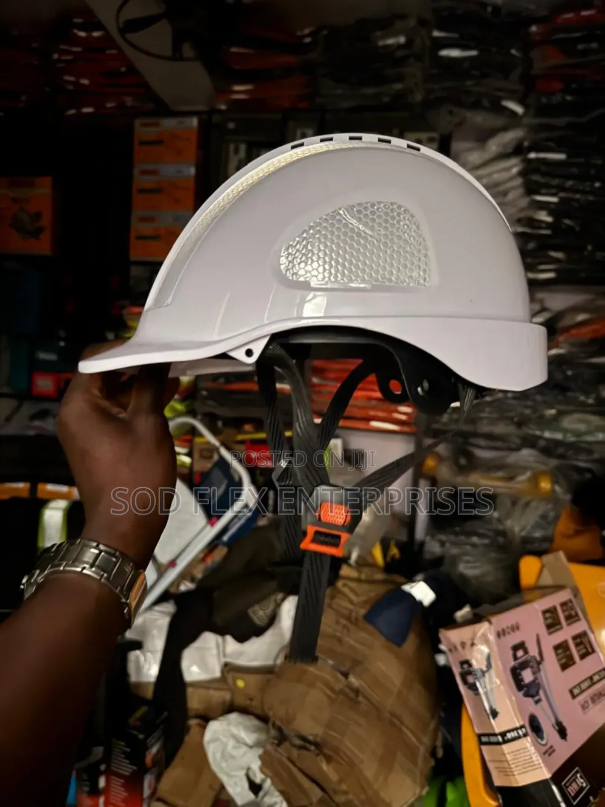 Executive Director And Engineering Industrial Safety Helmet