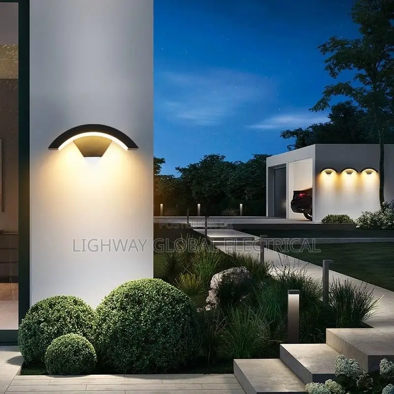 Cast Outdoor Light