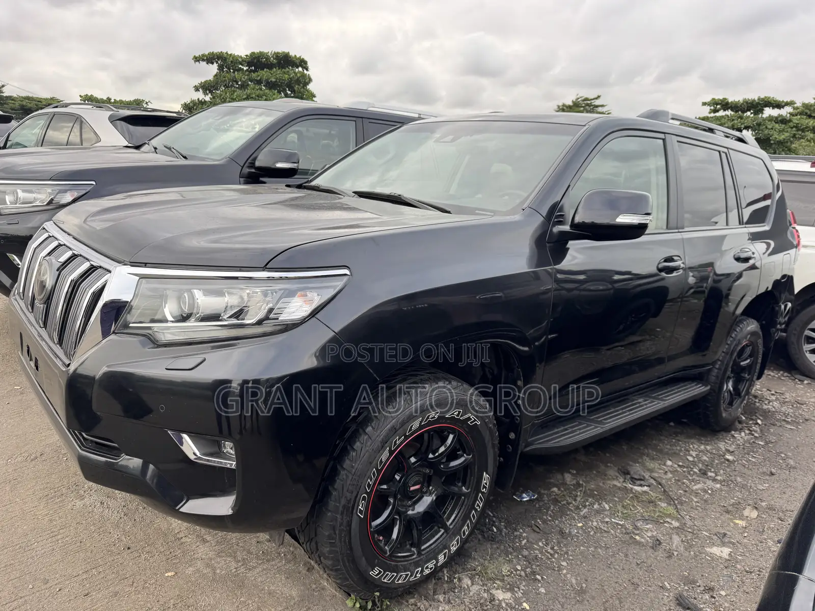 Toyota Land Cruiser Prado 2.7 2023 Black