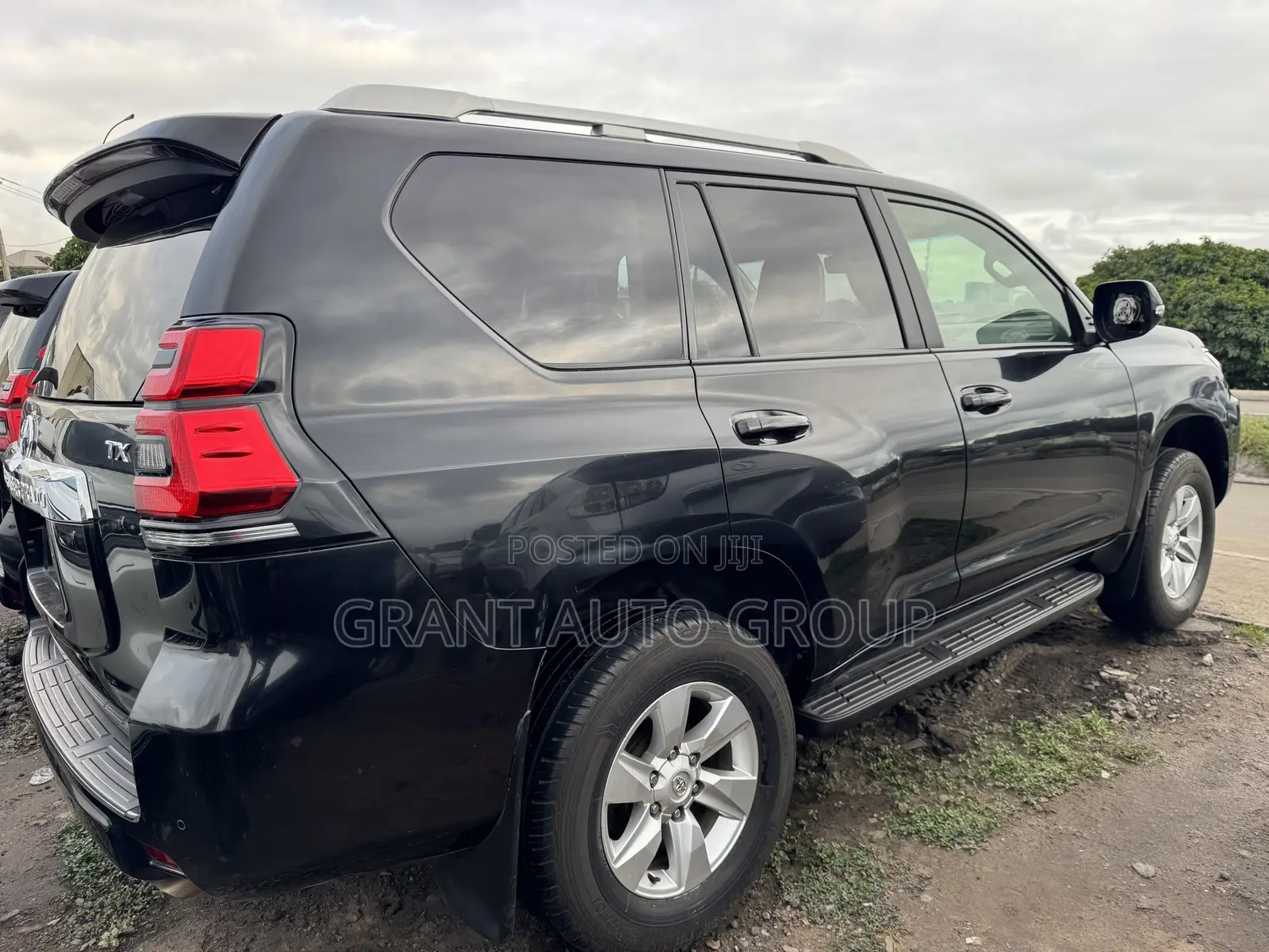 Toyota Land Cruiser Prado 2.7 2020 Black