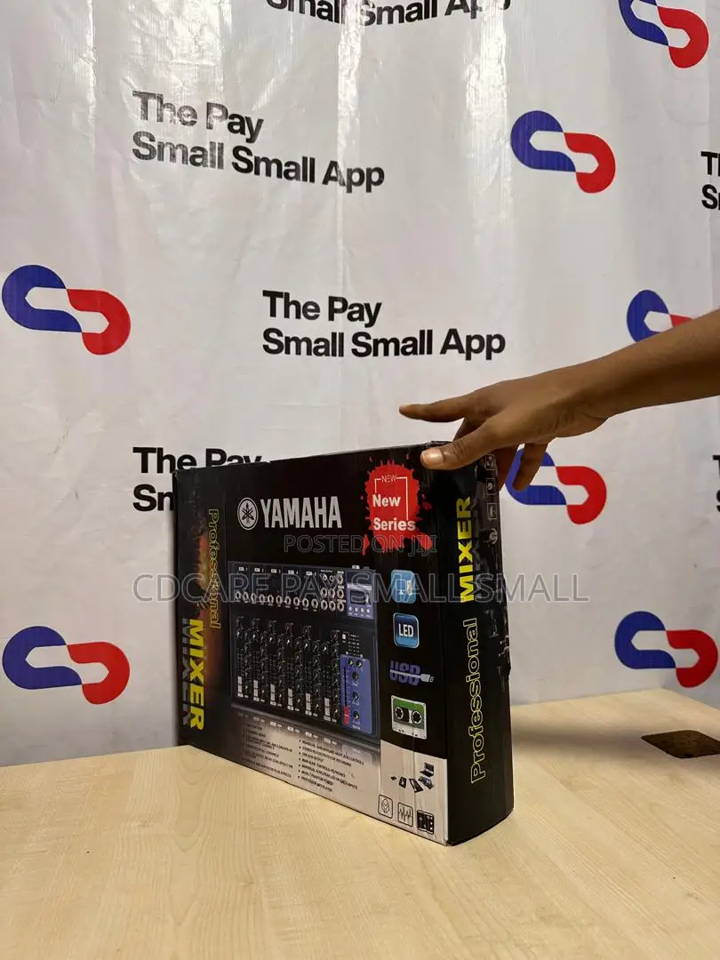 Pay Small Small Yamaha 7 Channels Audio Mixer On Cdcare.App