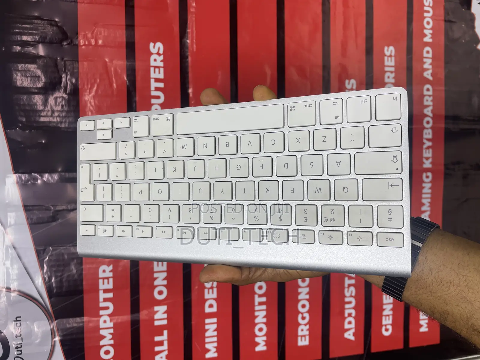 Apple Wireless Keyboard (Magic Keyboard 1)