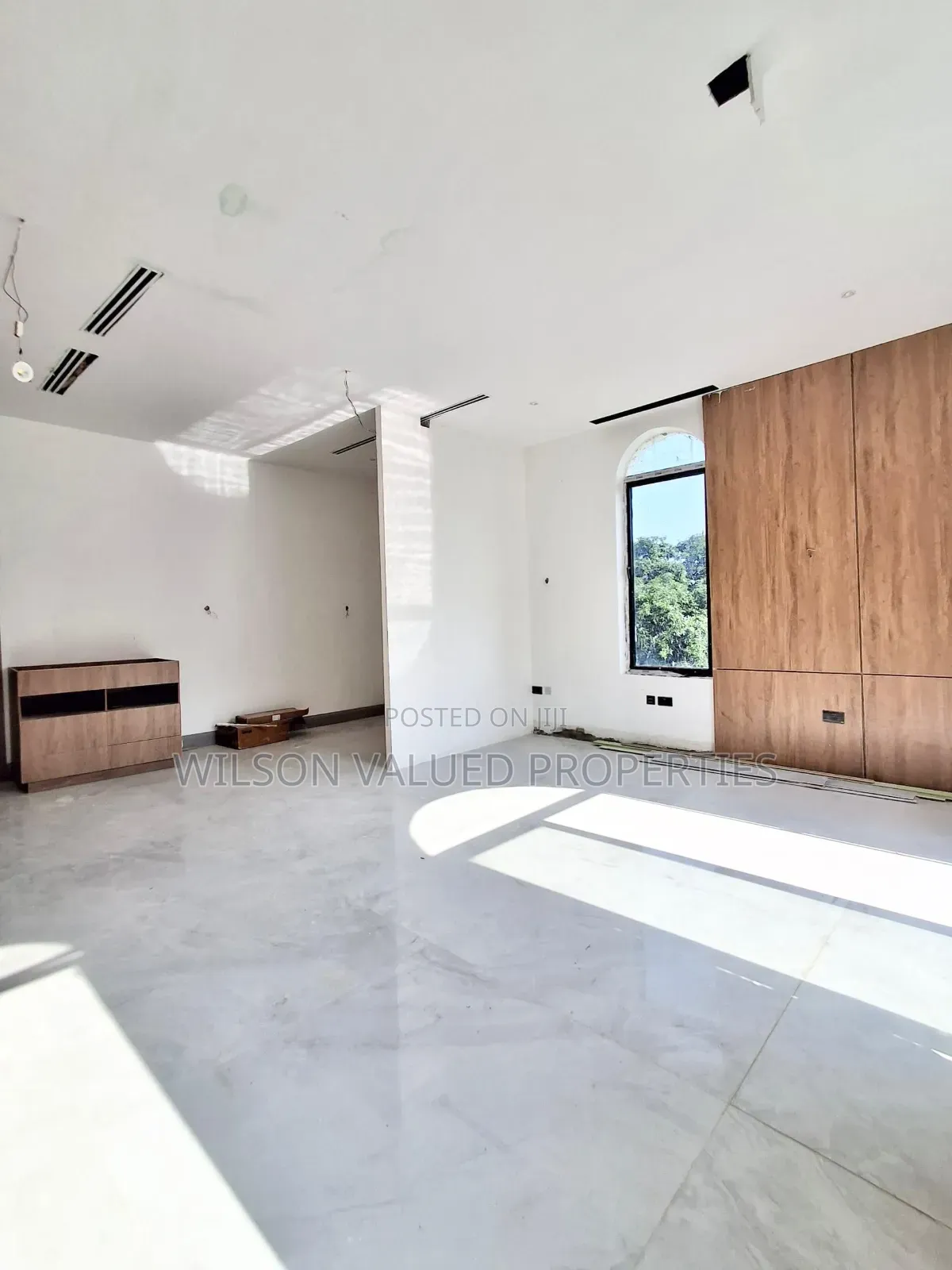 6bdrm Mansion in Water Front Super for sale
