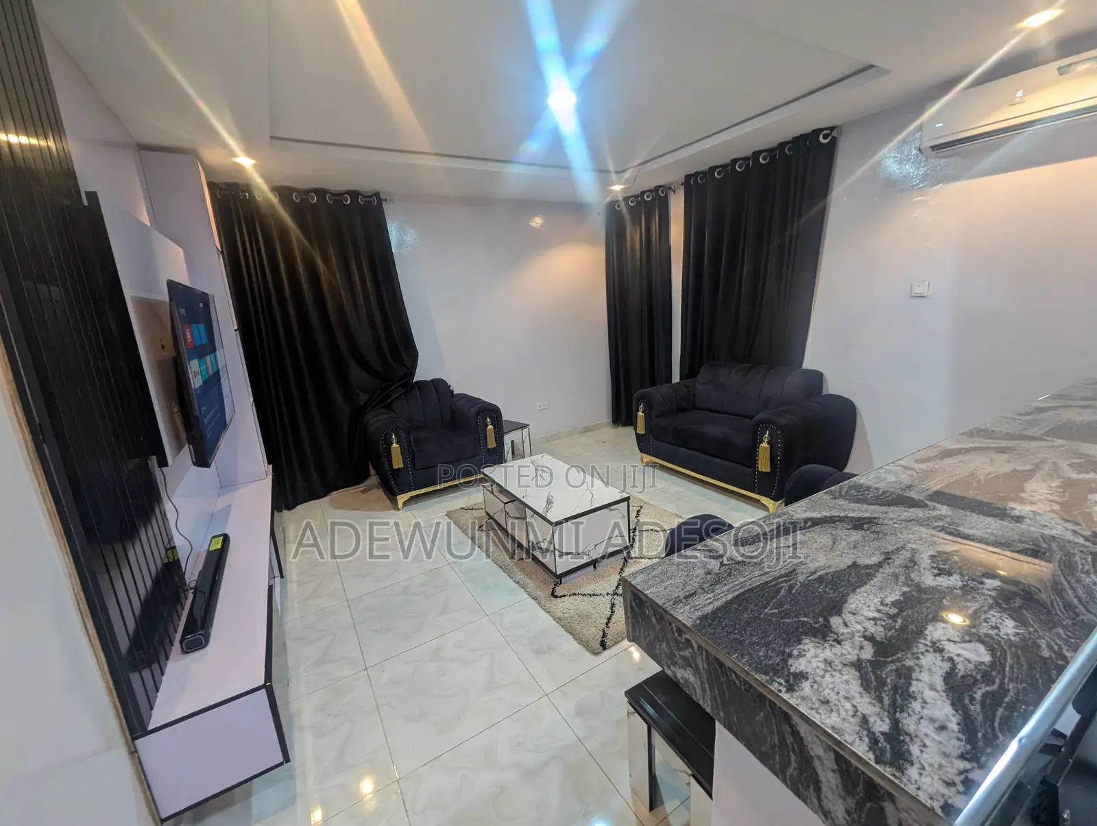 Simple 1 Bedroom