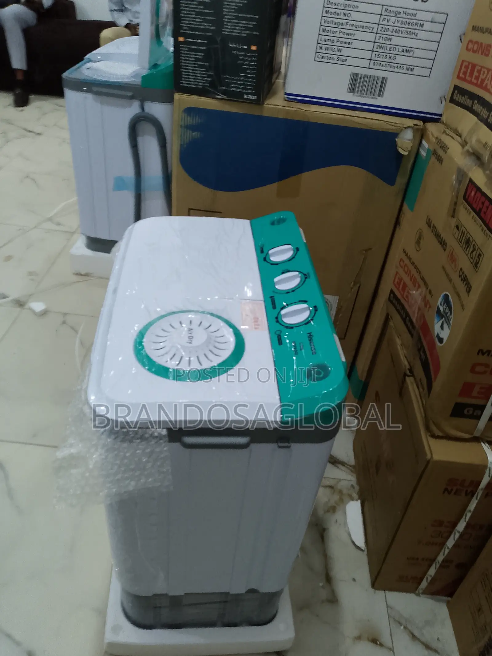 Smart Cleaning Starts With Hisense 5kg