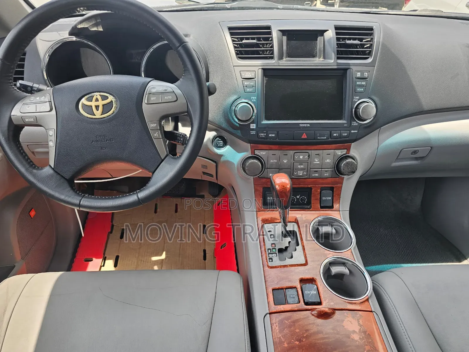 Toyota Highlander Limited 2010 White