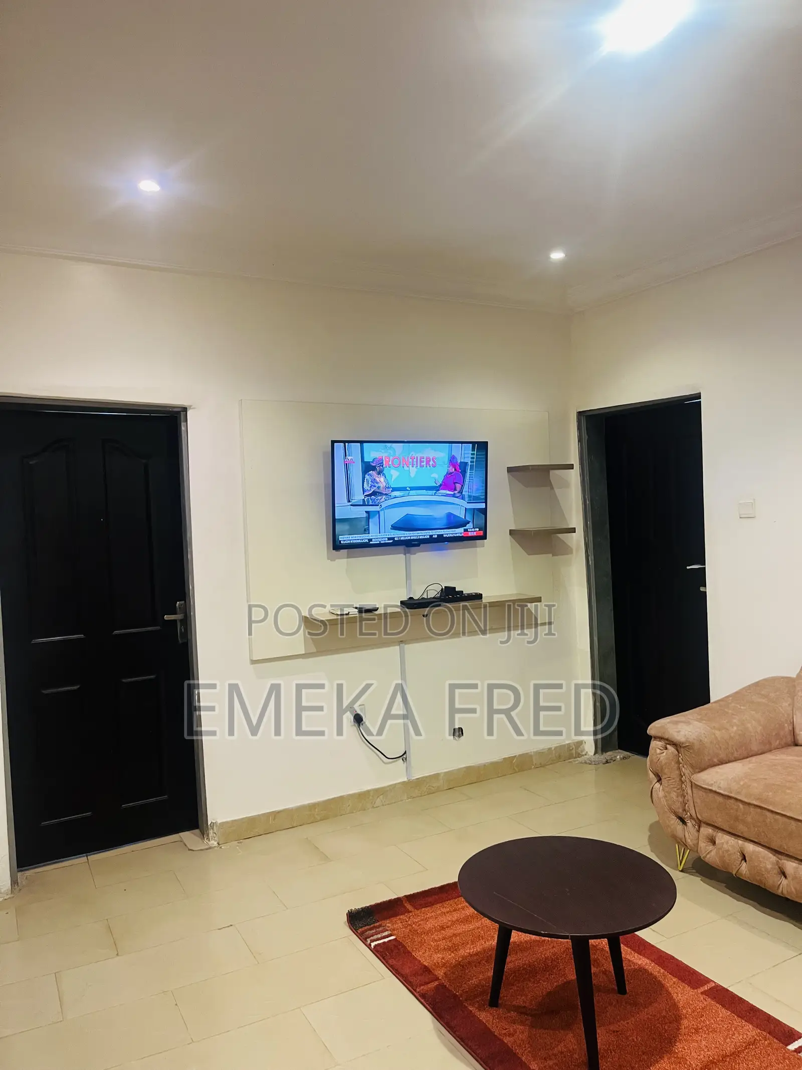 One Bedroom and Parlor