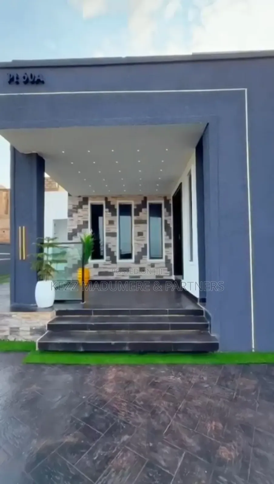 4bdrm Bungalow in Centenary City for sale