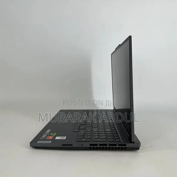 Laptop Lenovo Legion 5 8GB AMD Ryzen 7 SSD 1T