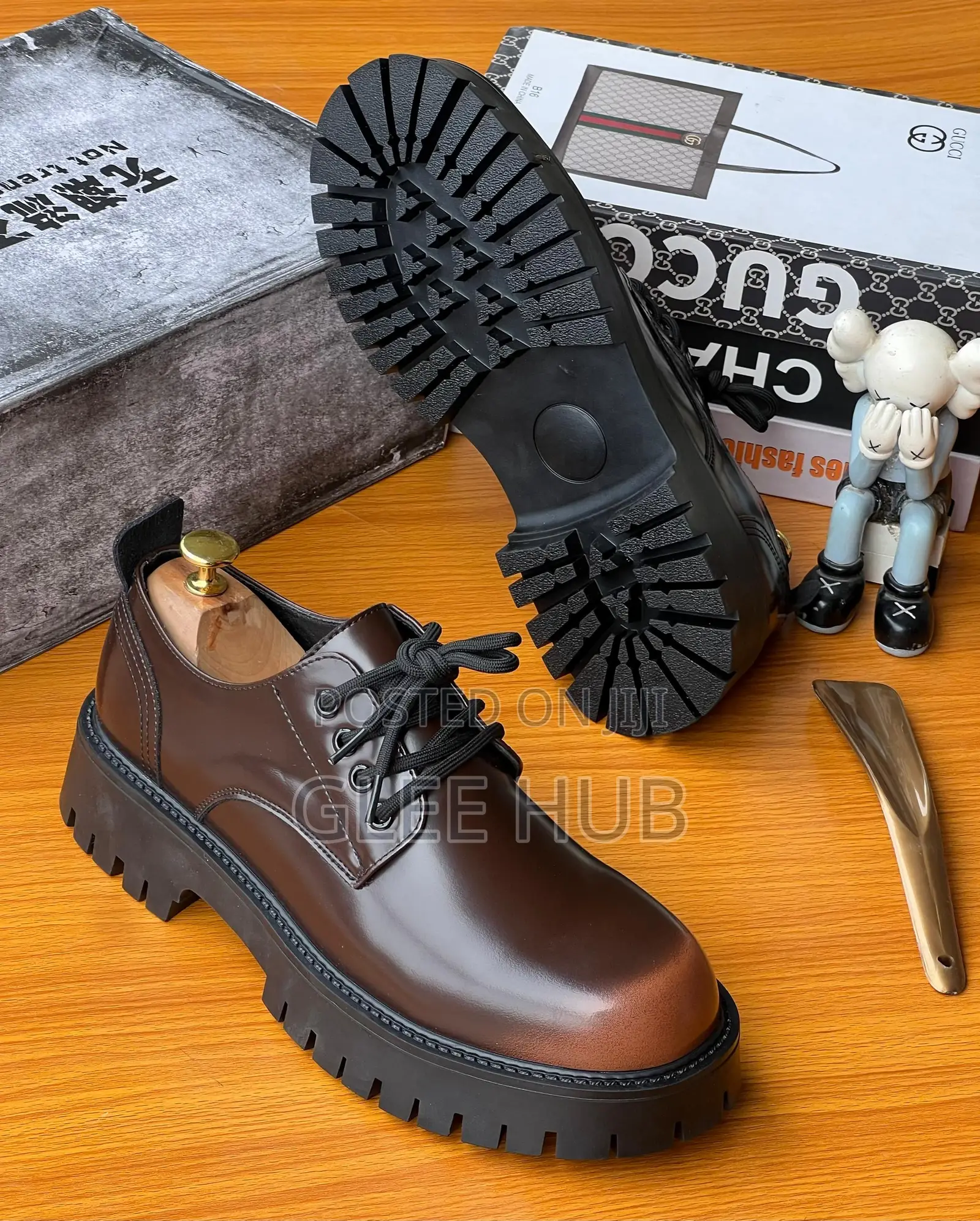 Matte Color-Tipped Shoes
