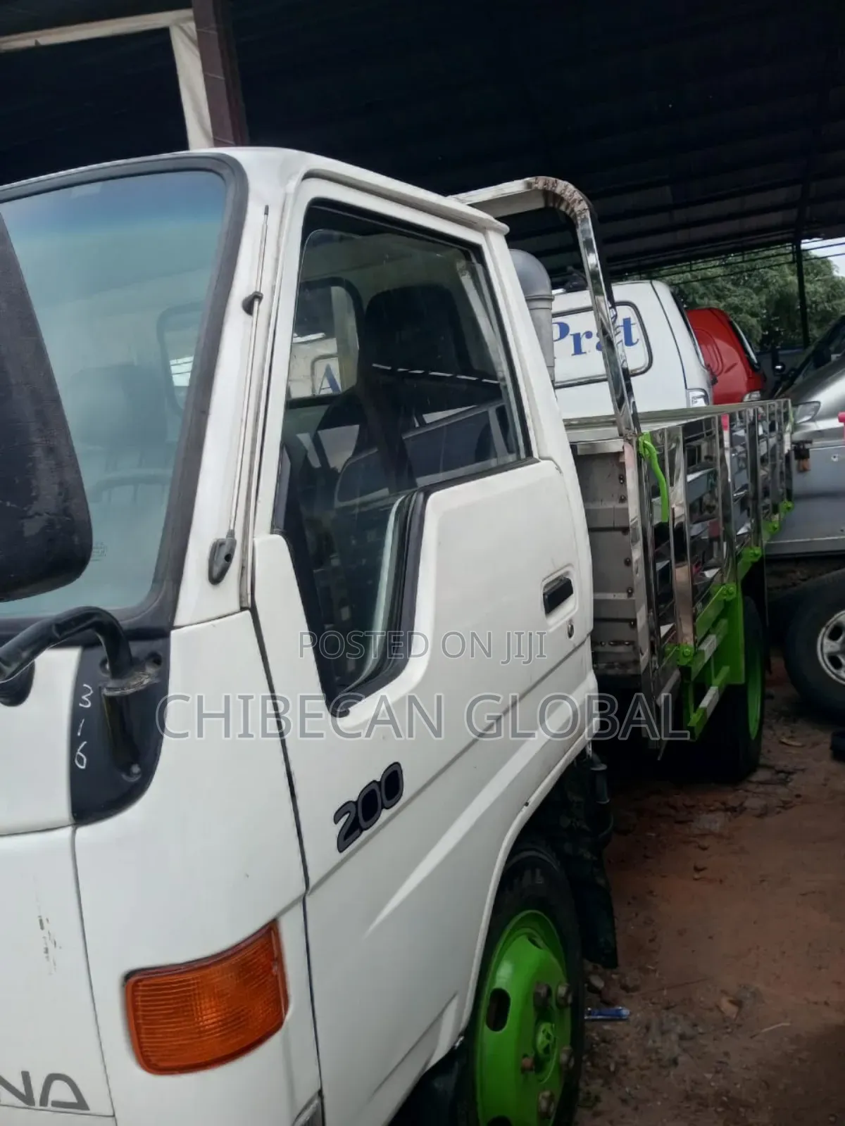 Dyna 200 Pickup Truck 6 Tyres (Foreign Used) Petrol