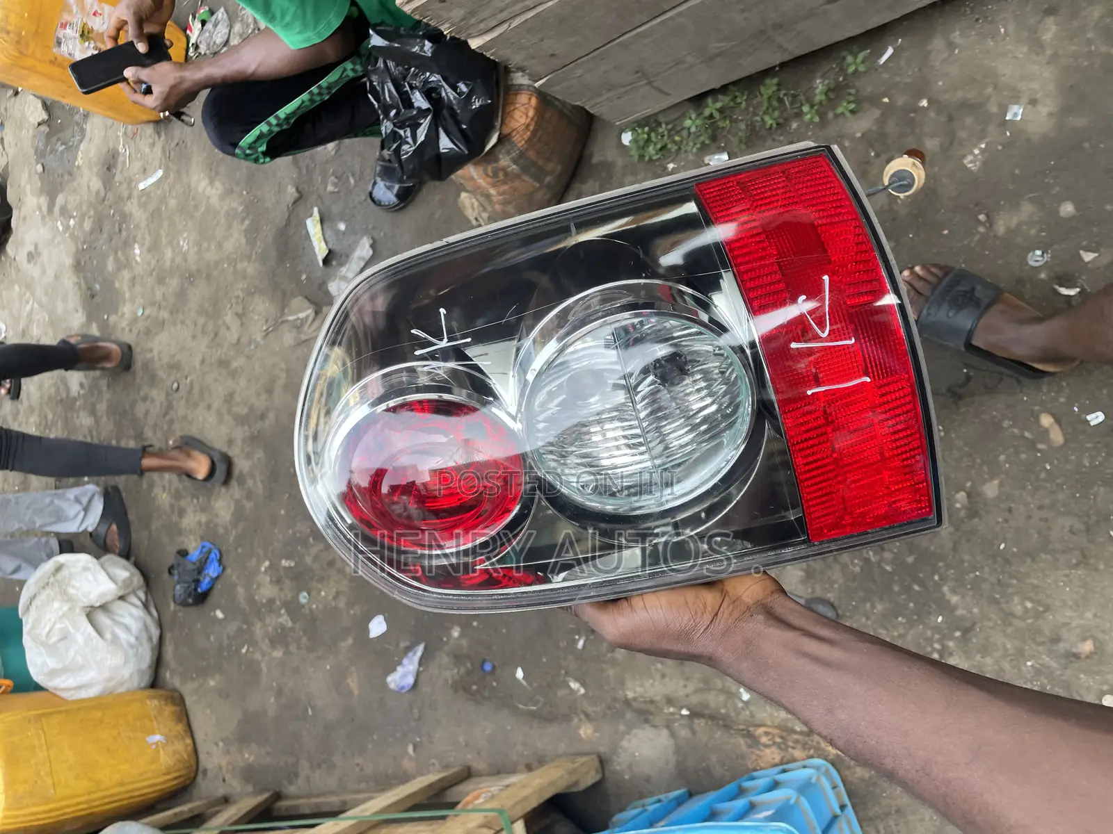 Set Taillights Mazda MPV