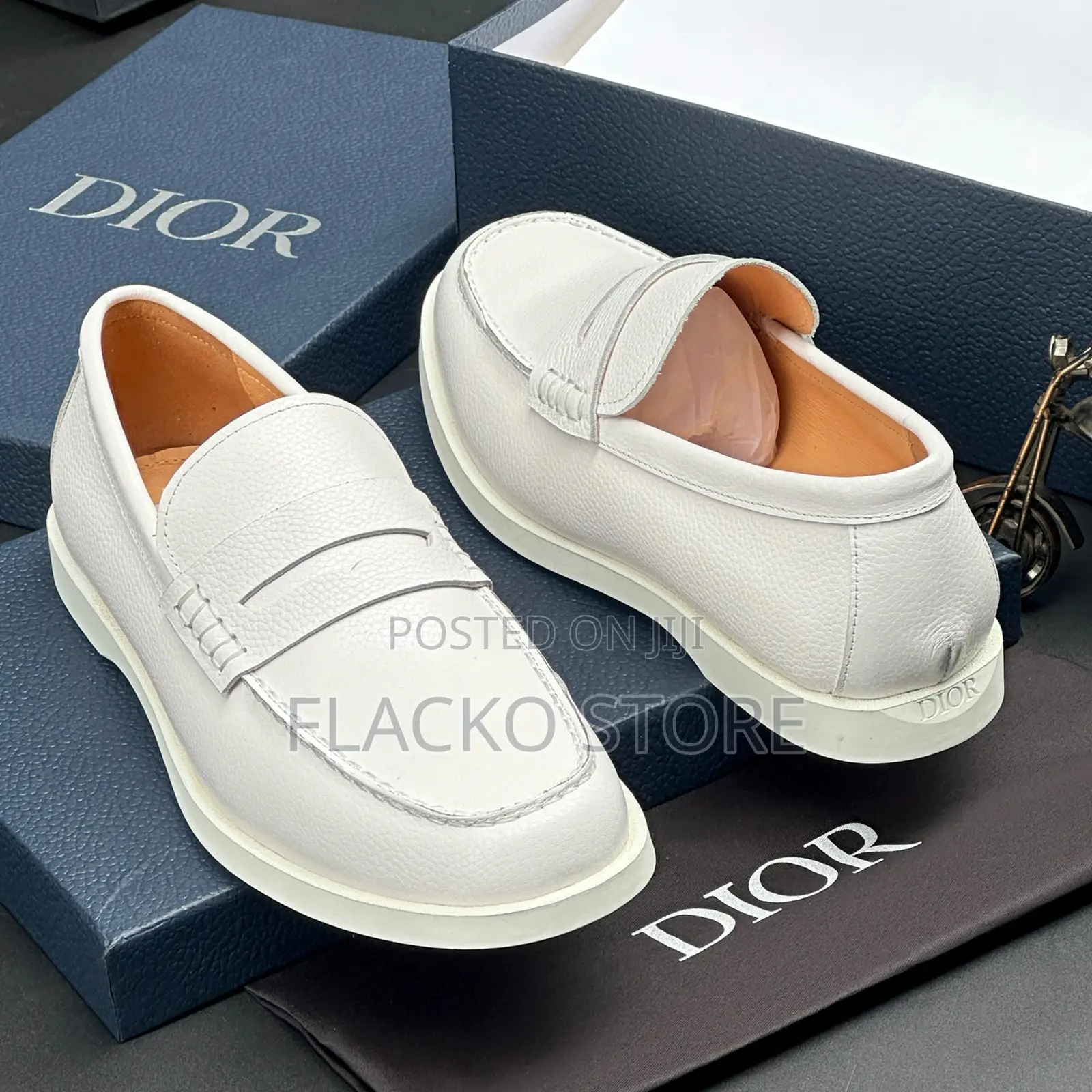 Original Christian Dior Casual Leather Sneakers