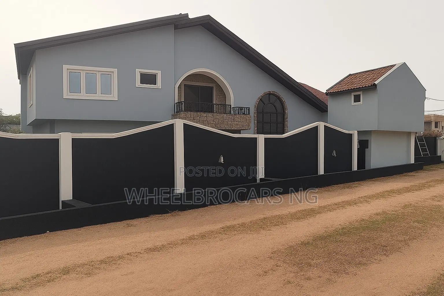 Furnished 5bdrm Duplex in Oluyole Extension for sale
