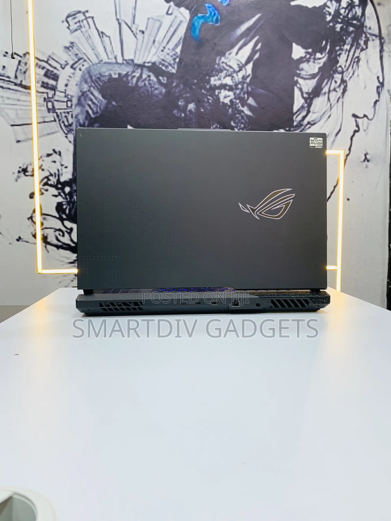 Laptop Asus ROG Strix G17 16GB AMD Ryzen 9 SSD 1T