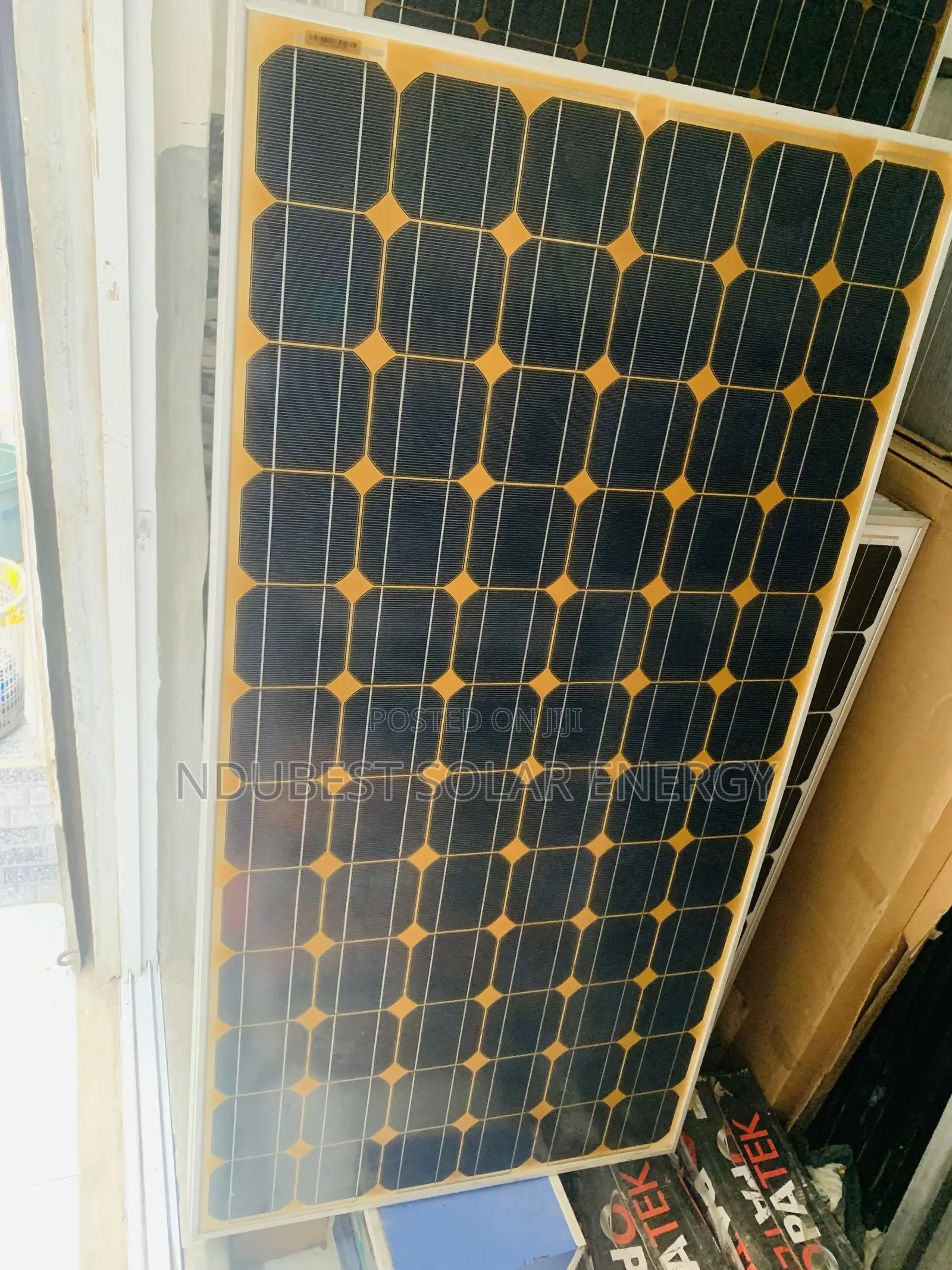 300w Canadian Solar Panels