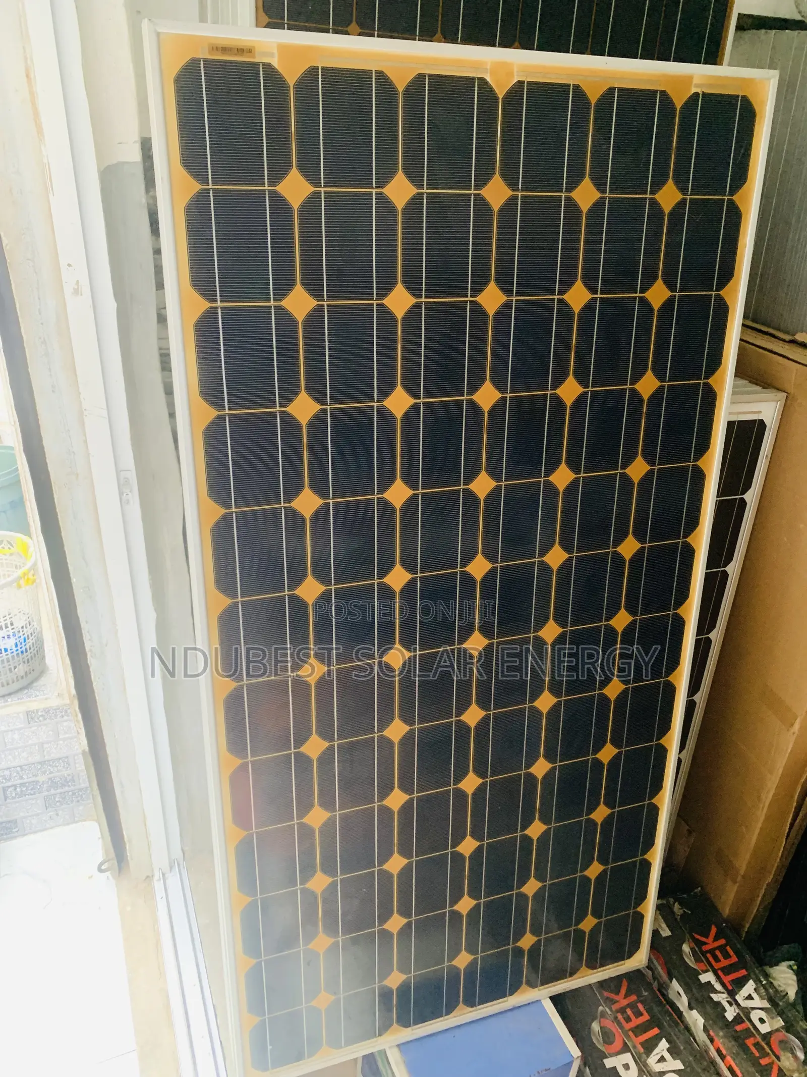 300w Canadian Solar Panels