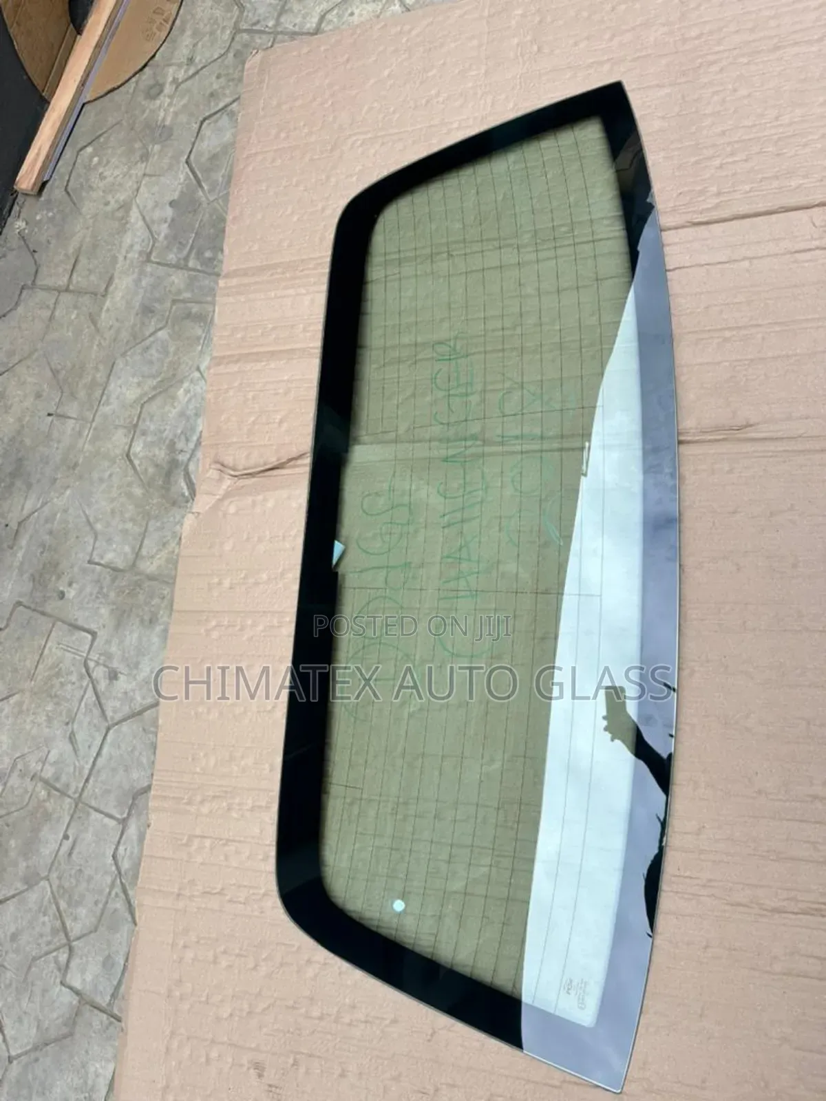 Dodge Challenger 2018 Back Glass Available